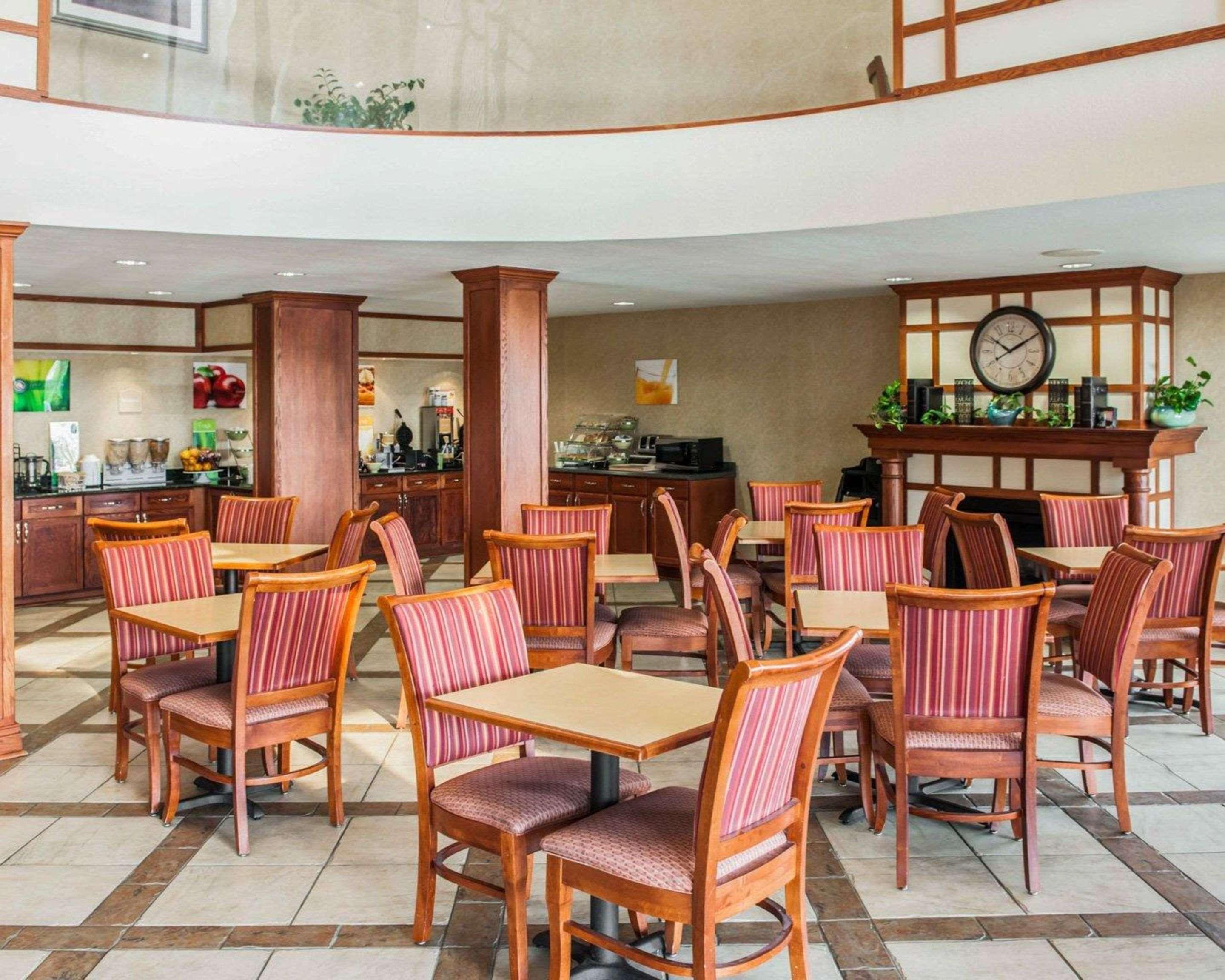 Quality Inn Castleton Exterior foto